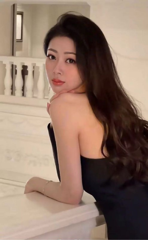极致服务意大利模特过夜童颜巨乳心仪选择 2 图片