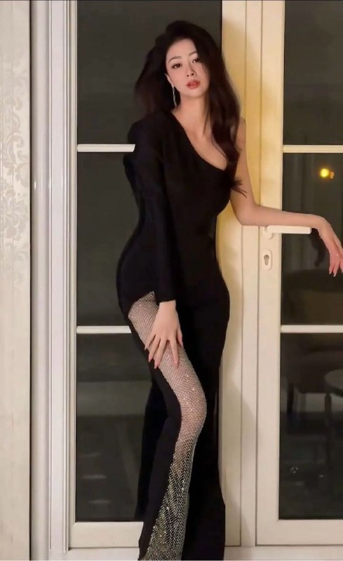 极致服务意大利模特过夜童颜巨乳心仪选择 4 图片