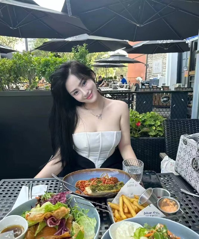 限量服务印度模特下午档研究生APP预约 1 图片
