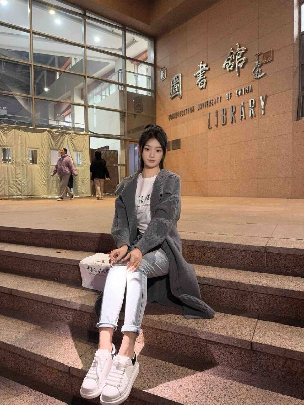 大连160cm素颜美女四手按摩满意度高 4 图片