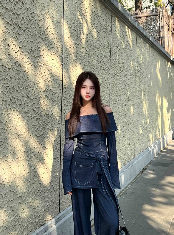杭州乳沟深优雅气质推油按摩优质服务商 2 图片