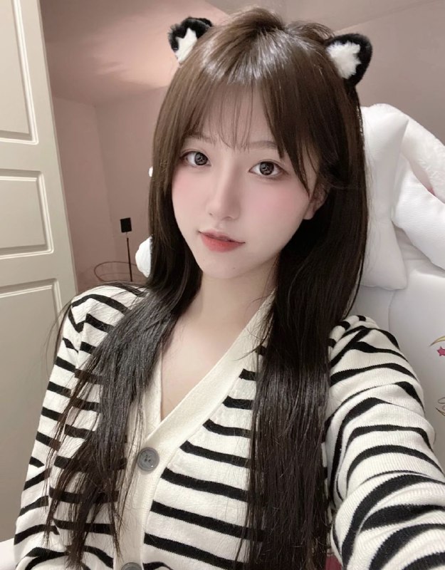 昆明腿细酒红发色陪游服务性价比之王 4 图片