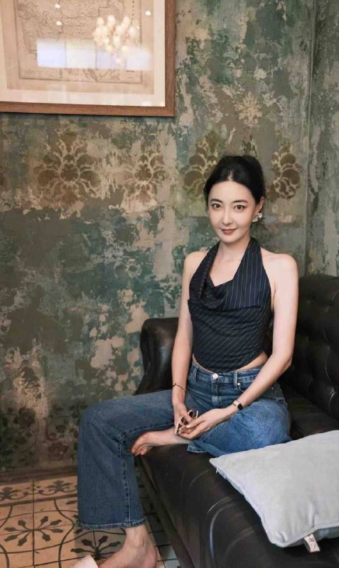 求外围昆明欲女骚货照片真实 3 图片