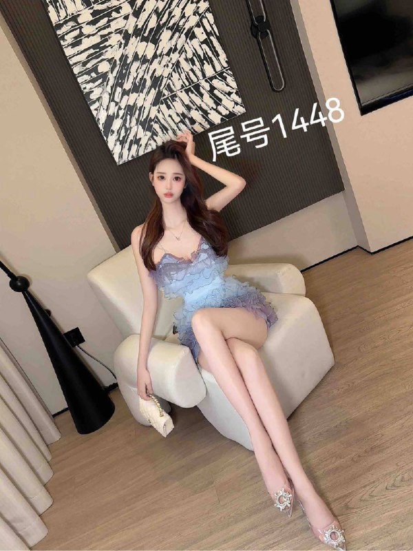 地铁站附近南京养生会所妹子外围接头暗语 12 图片