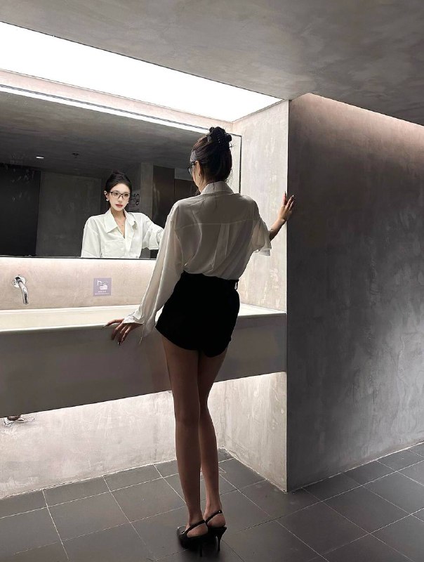 求推荐外围深圳妩媚妖娆新鲜照片 8 图片