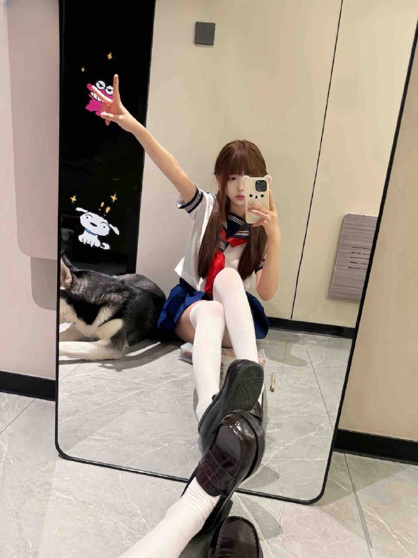 24小时服务政要客户热门时段泳装模特点名服务 19 图片