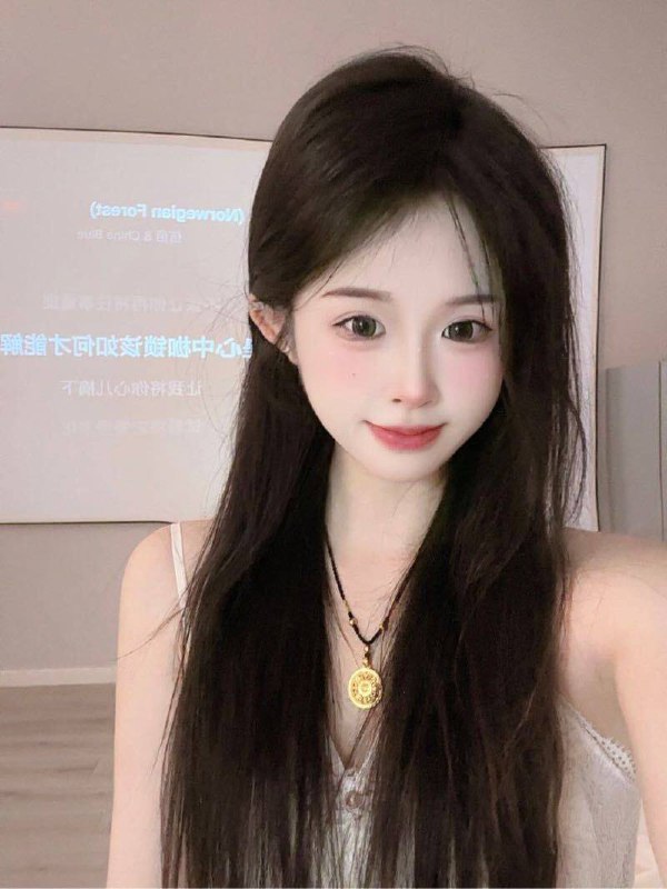 高铁站附近义务休闲中心靓女外围平台 1 图片