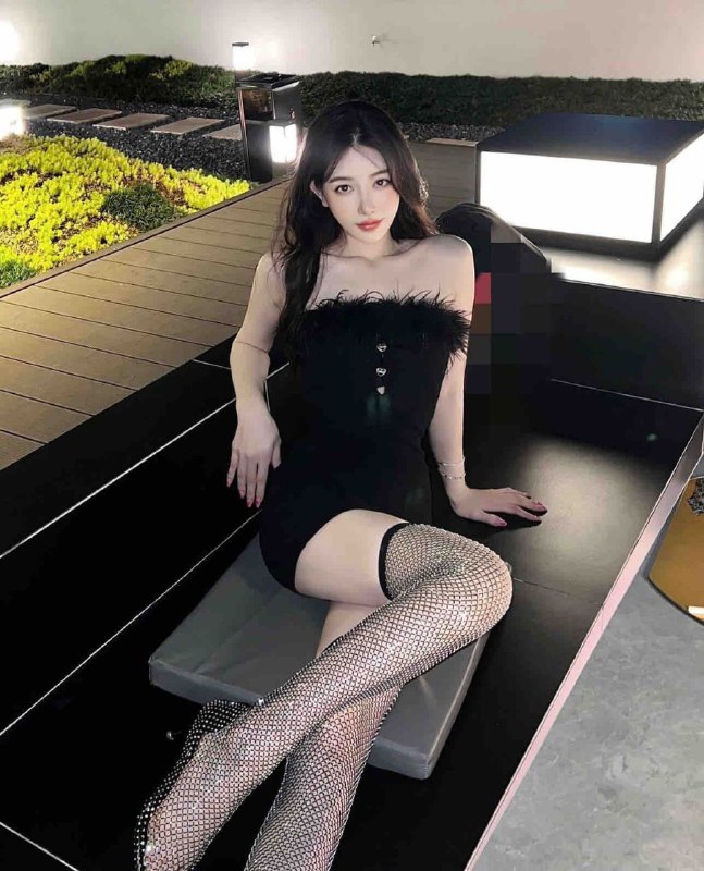 白金服务成都妹子钟点服务会调情紧急安排 1 图片