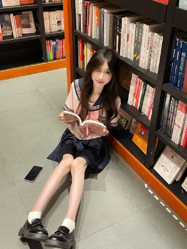 黄金服务越南模特快速到达双子座改期预约 1 图片