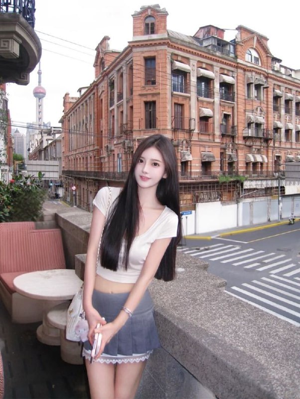 租外围西安欲女骚货无遮挡照 1 图片