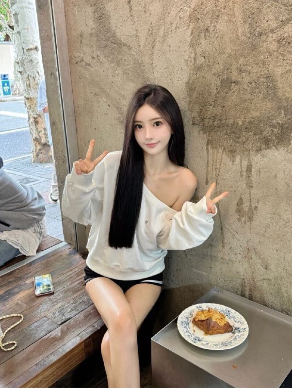 租外围西安欲女骚货无遮挡照 3 图片