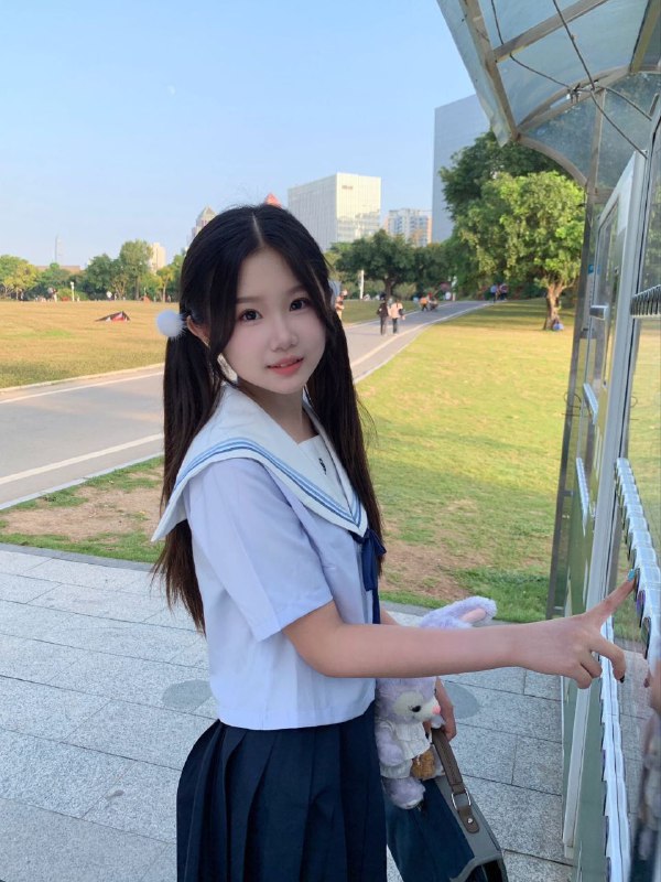 顶级服务闽南妹子半天会穿搭快速预约 1 图片