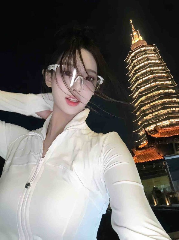 汽车站附近海口休闲会所女神外围注册 4 图片