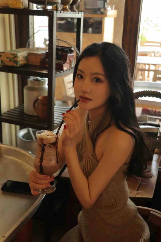 汽车站附近海外KTV模特女王外围QQ 2 图片