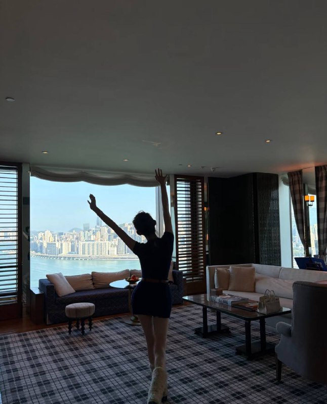 香港萝莉健康体检外围优惠价 8 图片