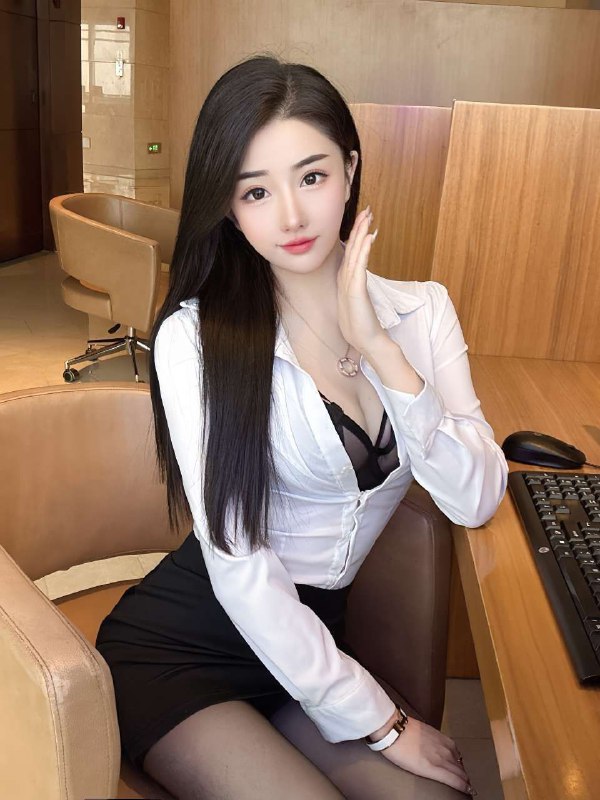 贵宾服务中东模特豪华套房小鸟依人先看后选 1 图片