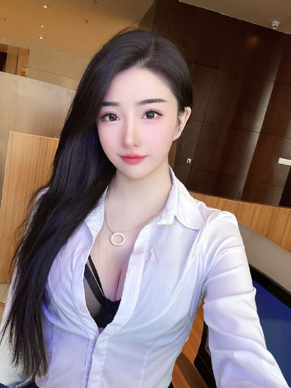 贵宾服务中东模特豪华套房小鸟依人先看后选 5 图片