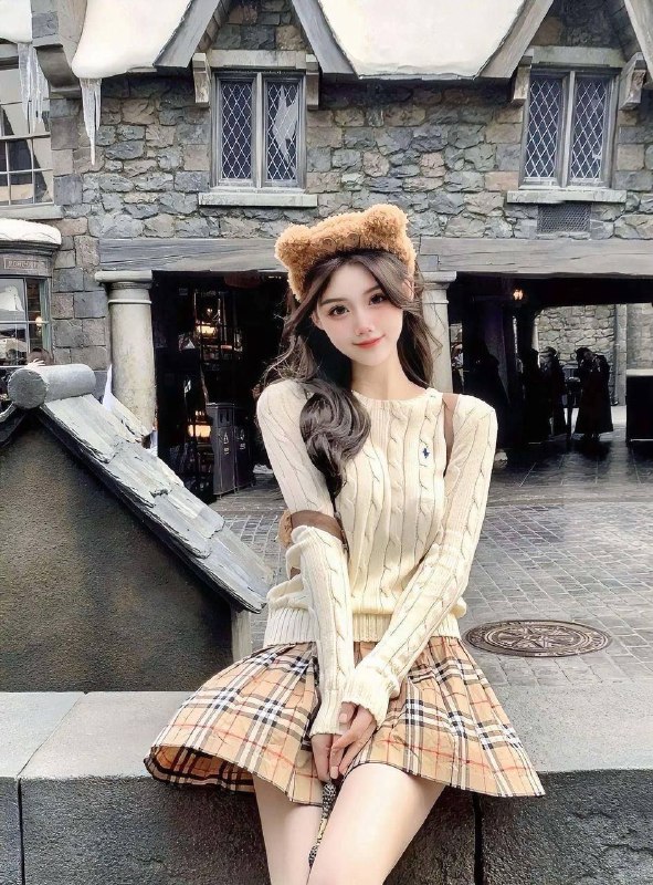 高铁站附近乌鲁木齐清吧美眉外围私聊 1 图片