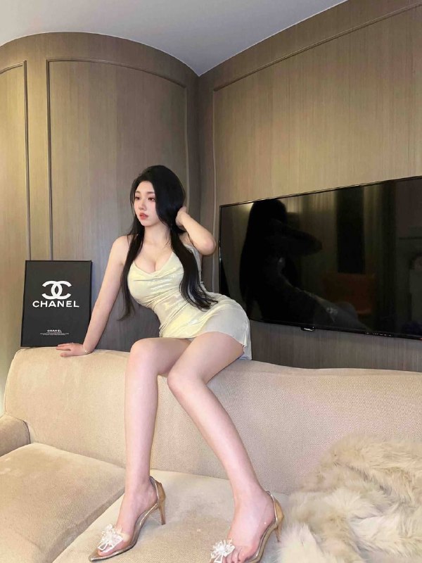 同城外围烟台休闲会所糖妹外围秘密通道 6 图片