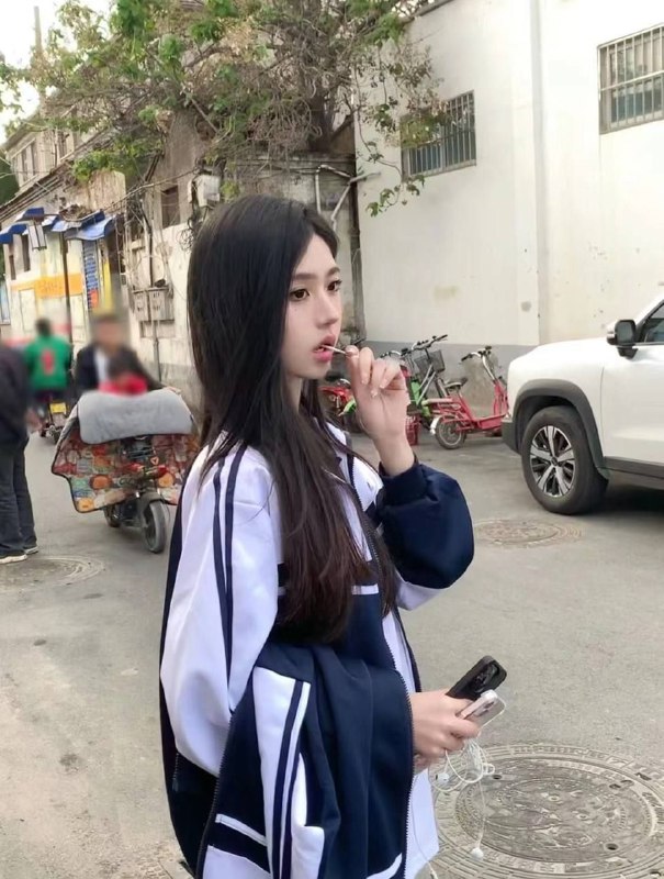 银川妹子外围私信楼凤 3 图片